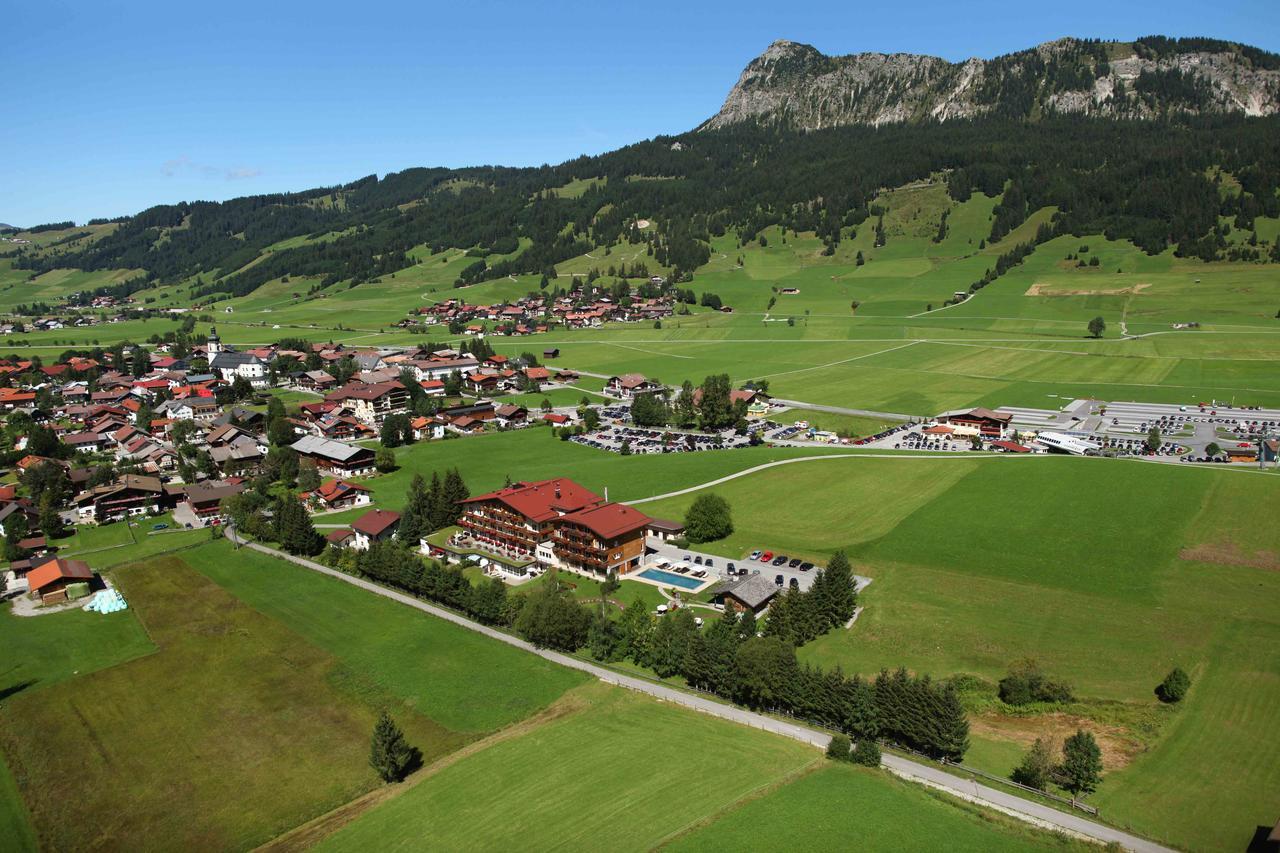 Hotel Hohenfels Tannheim Exterior photo